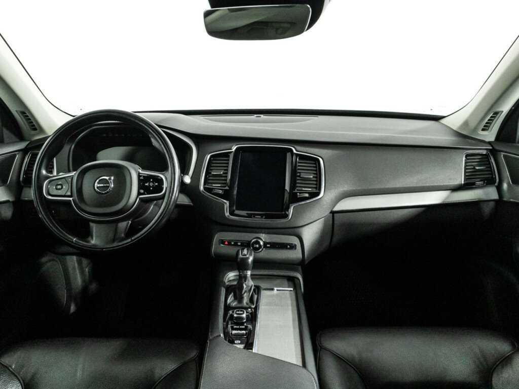 Volvo XC90 с пробегом — 2015 год. Фото: #11