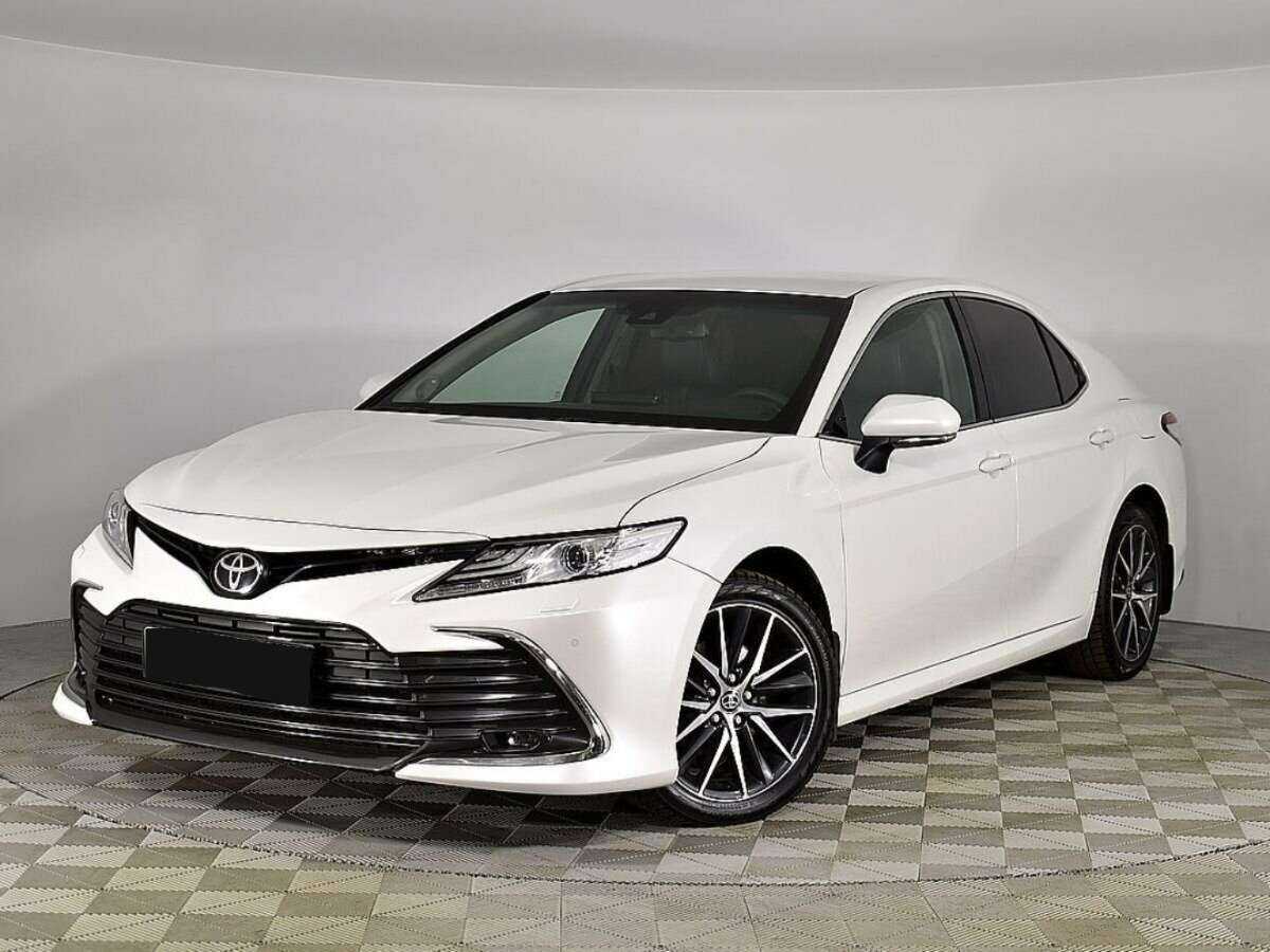 Toyota Camry с пробегом — 2021 год. Фото: #0