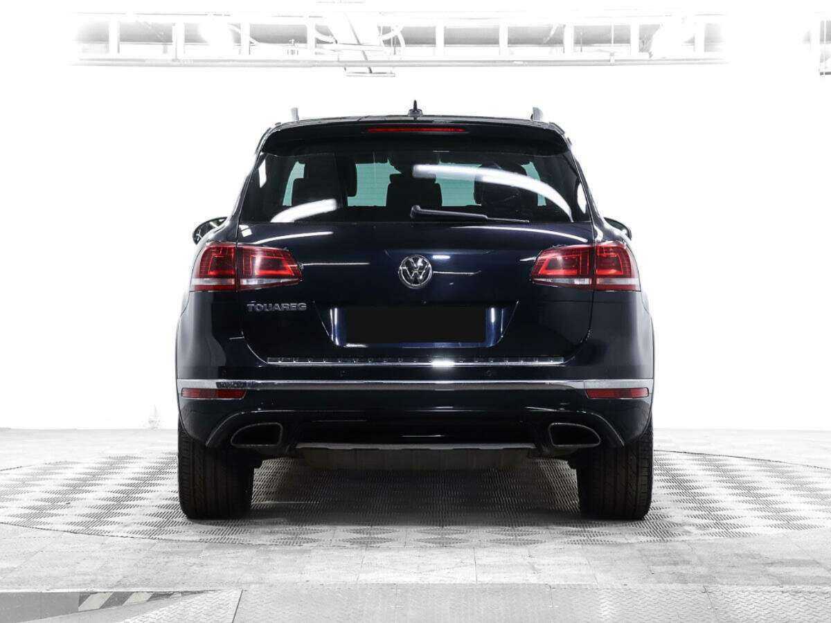 Volkswagen Touareg с пробегом — 2016 год. Фото: #5