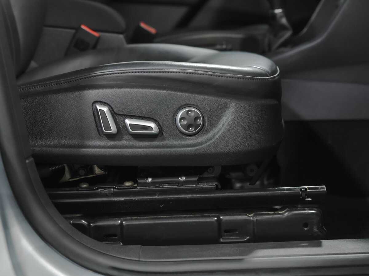 Volkswagen Caddy с пробегом — 2015 год. Фото: #15