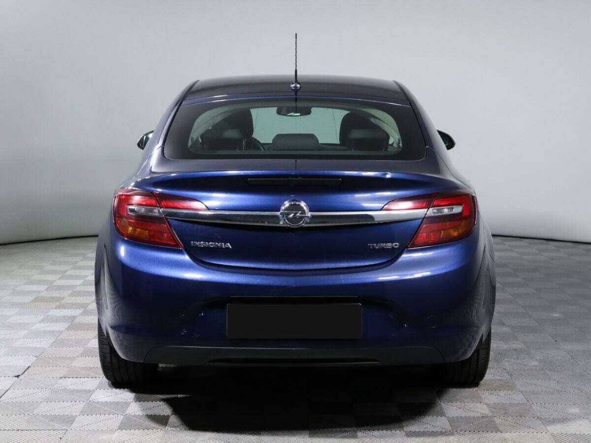 Opel Insignia с пробегом — 2014 год. Фото: #4