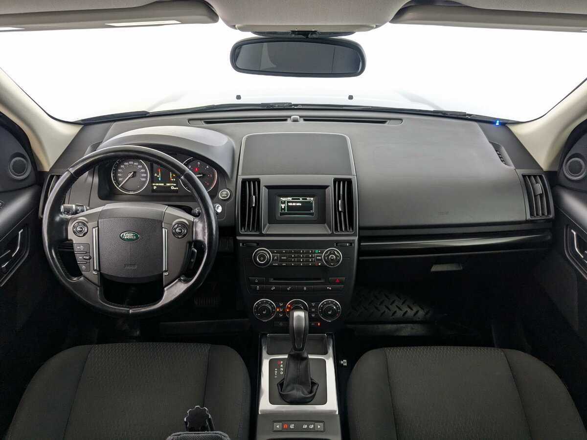 Land Rover Freelander с пробегом — 2013 год. Фото: #17