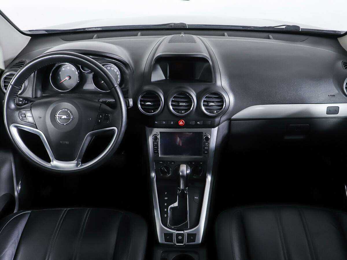 Opel Antara с пробегом — 2013 год. Фото: #9