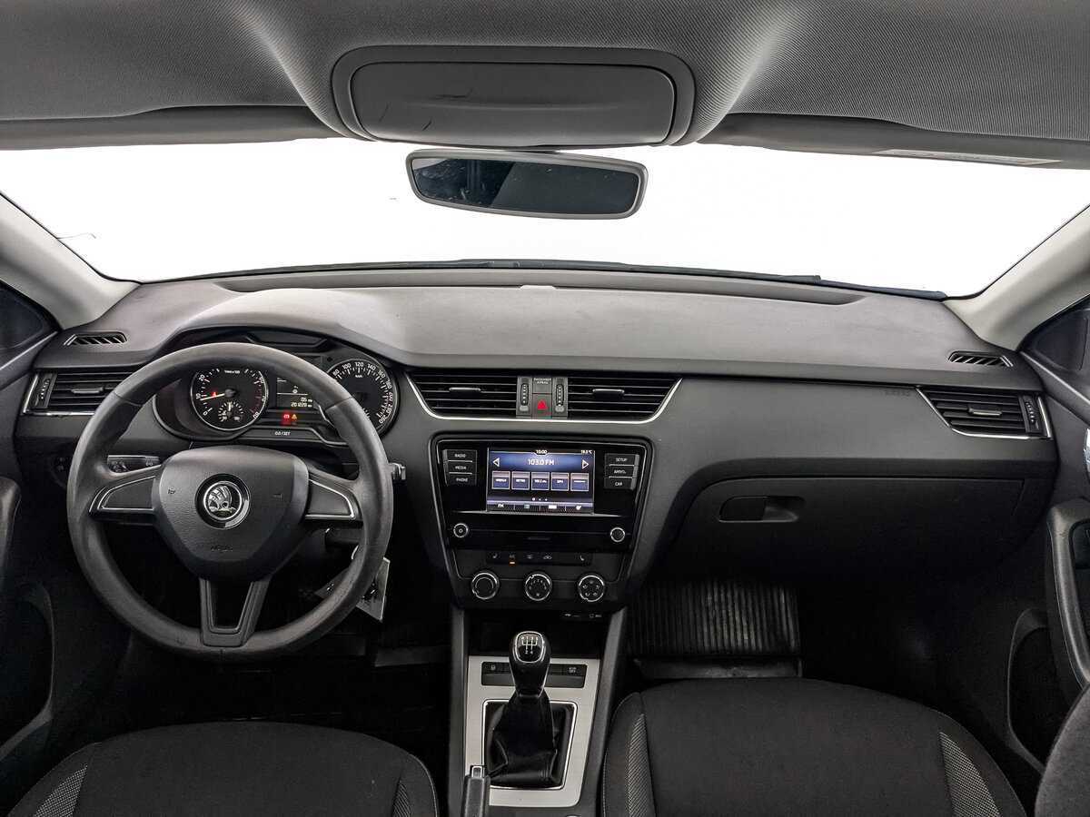 Skoda Octavia с пробегом — 2017 год. Фото: #9