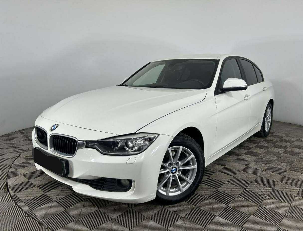 BMW 3 серии с пробегом — 2014 год. Посмотреть фото