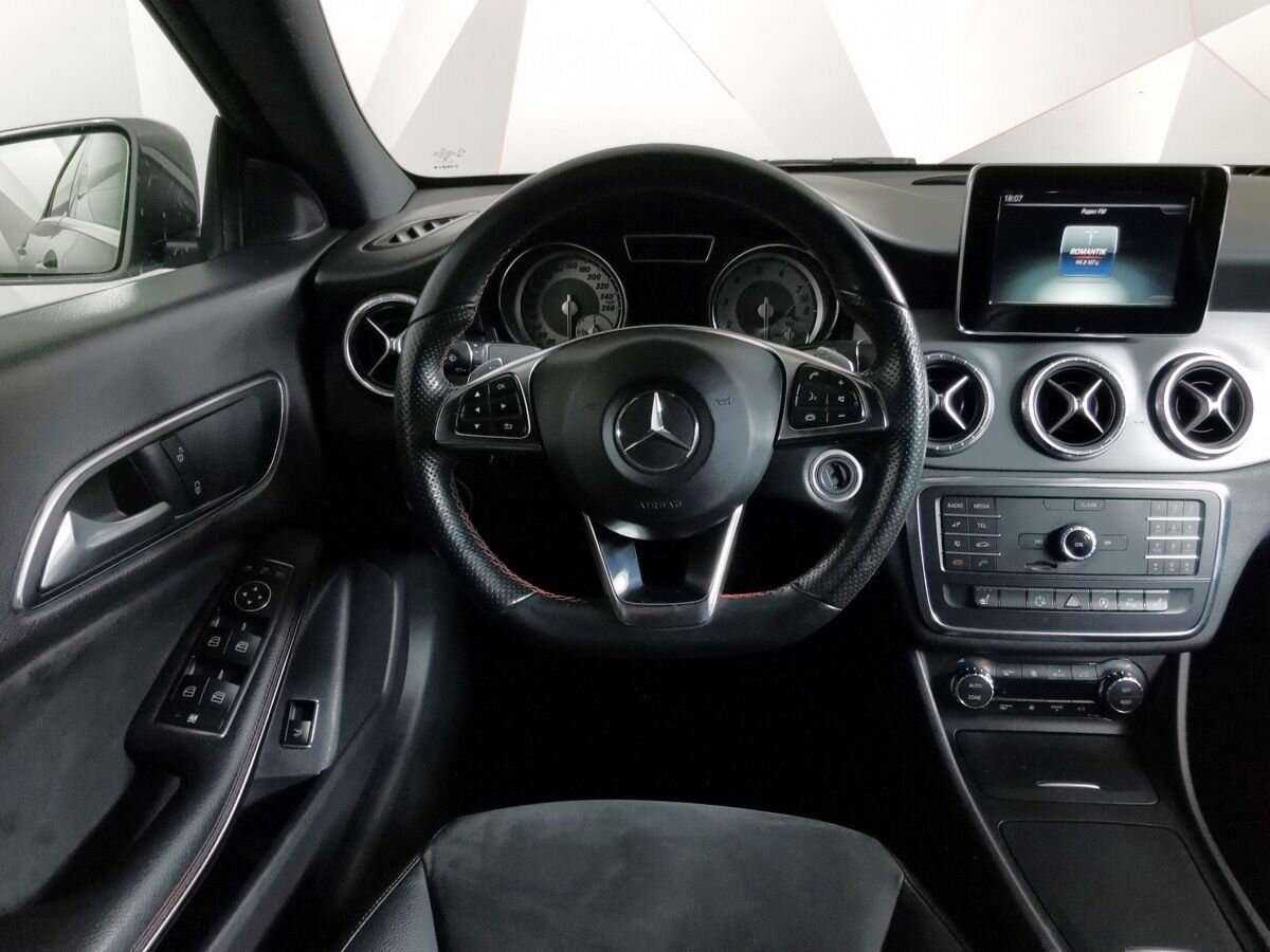 Mercedes-Benz CLA с пробегом — 2015 год. Фото: #16