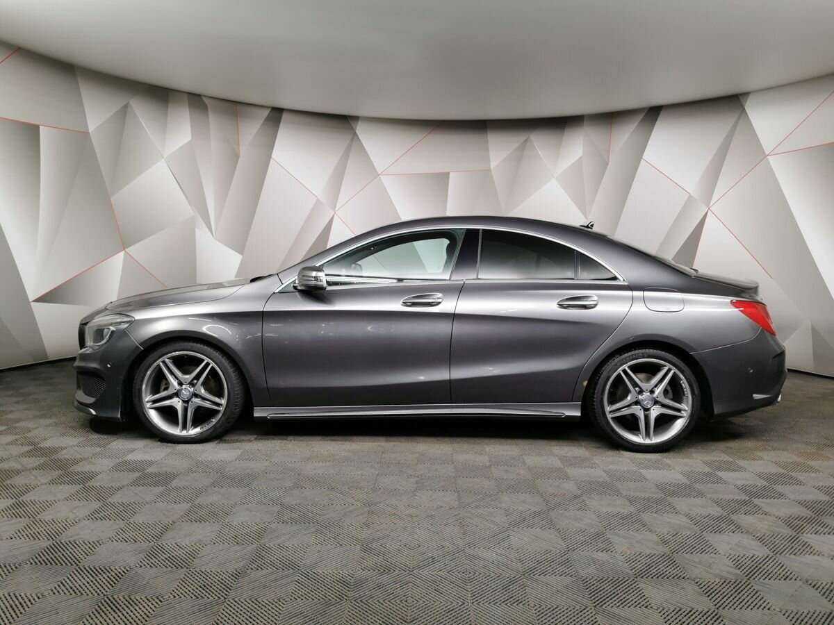 Mercedes-Benz CLA с пробегом — 2015 год. Фото: #4