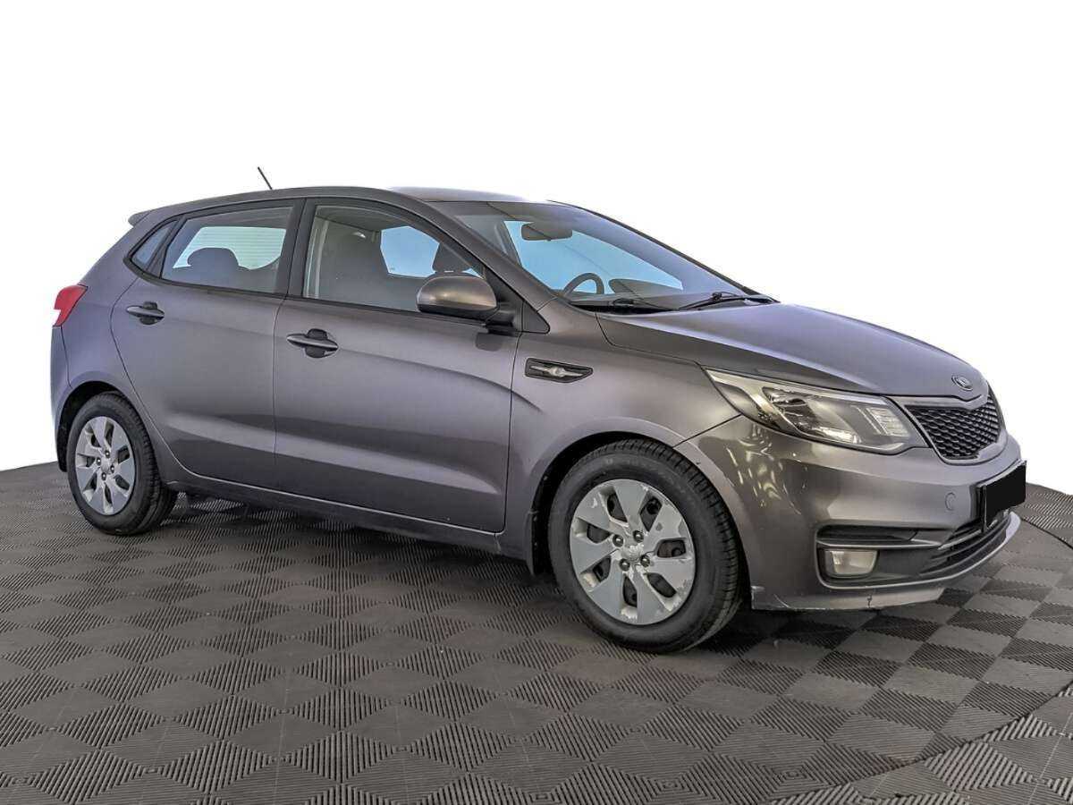 Kia Rio с пробегом — 2016 год. Фото: #2