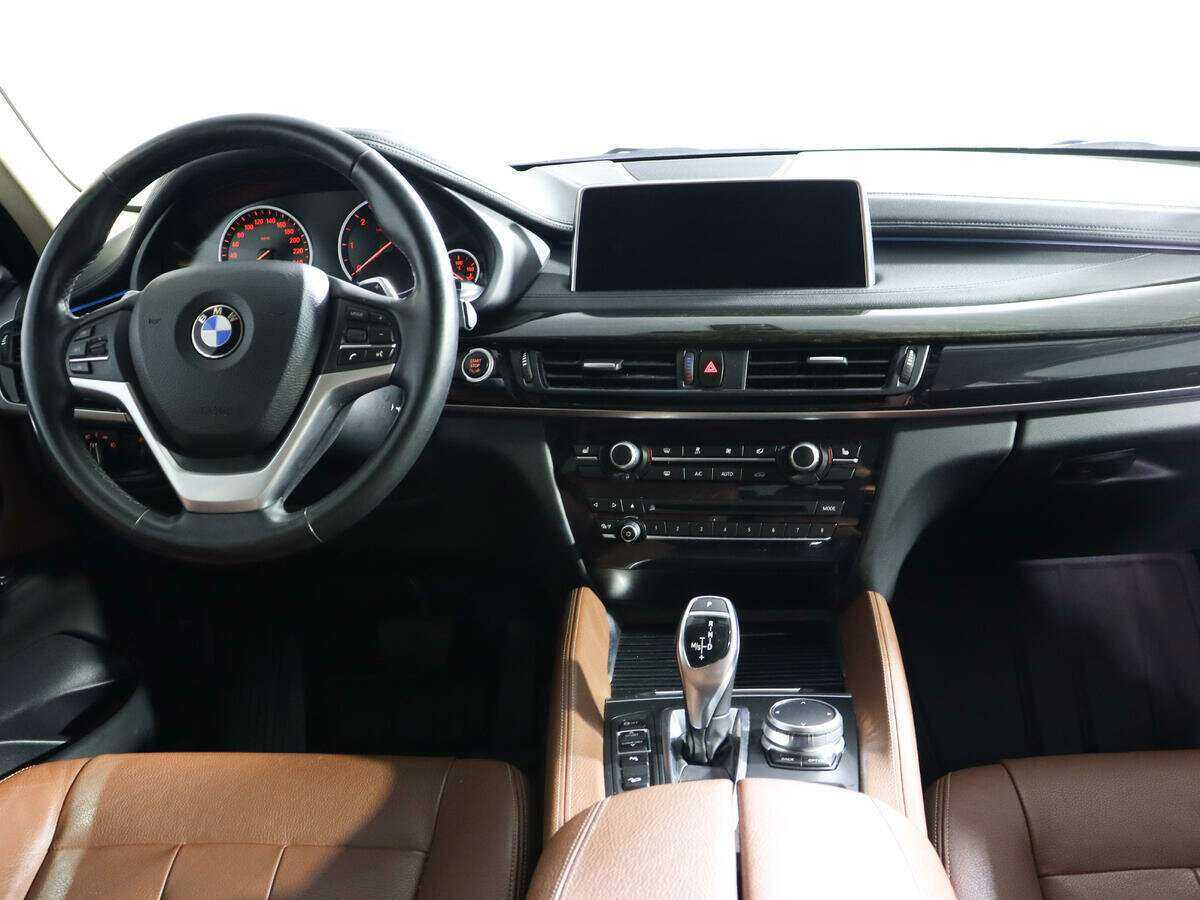 BMW X6 с пробегом — 2018 год. Фото: #11