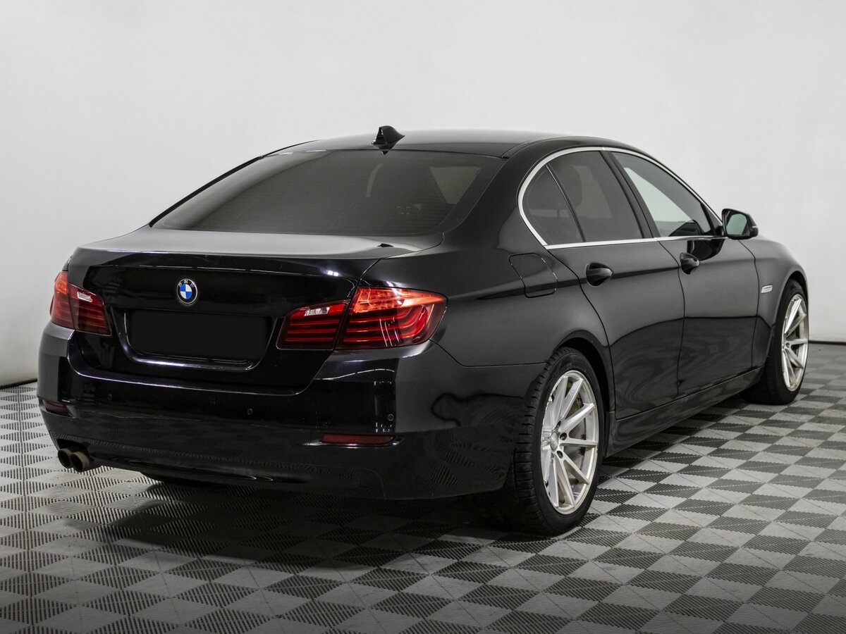 BMW 5 серии с пробегом — 2015 год. Фото: #3
