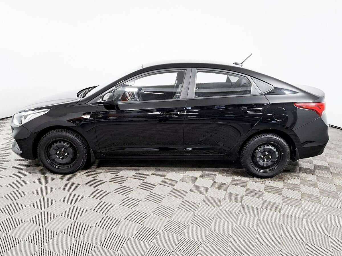 Hyundai Solaris с пробегом — 2018 год. Фото: #7