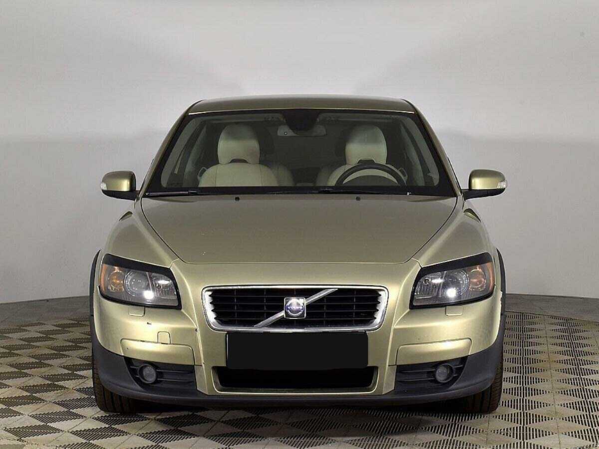 Volvo C30 с пробегом — 2008 год. Фото: #2