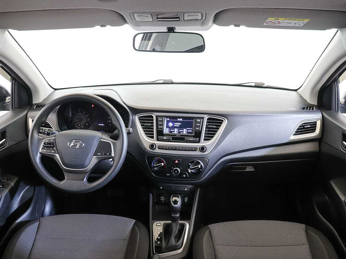Hyundai Solaris с пробегом — 2021 год. Фото: #10