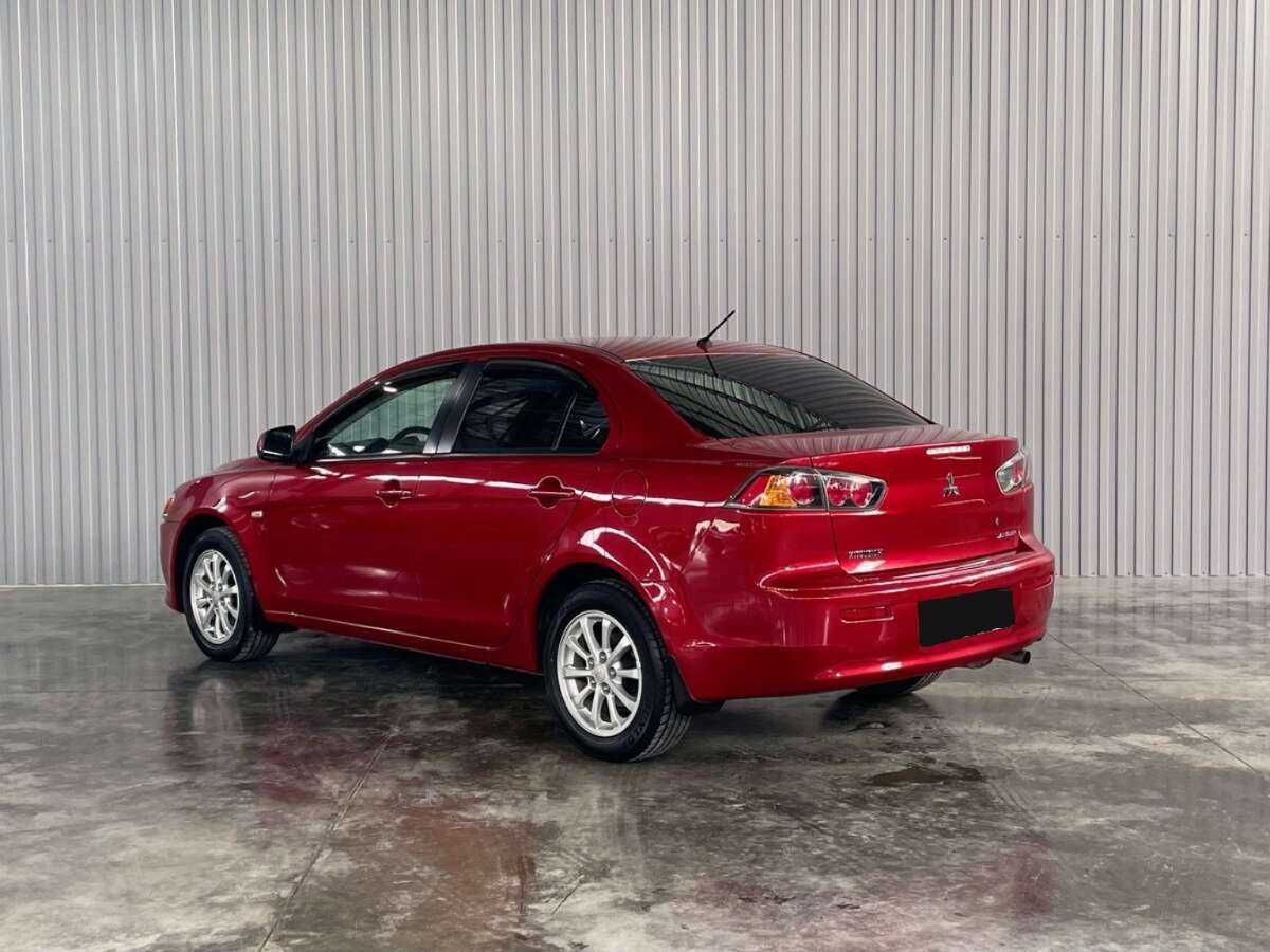 Mitsubishi Lancer с пробегом — 2011 год. Фото: #5