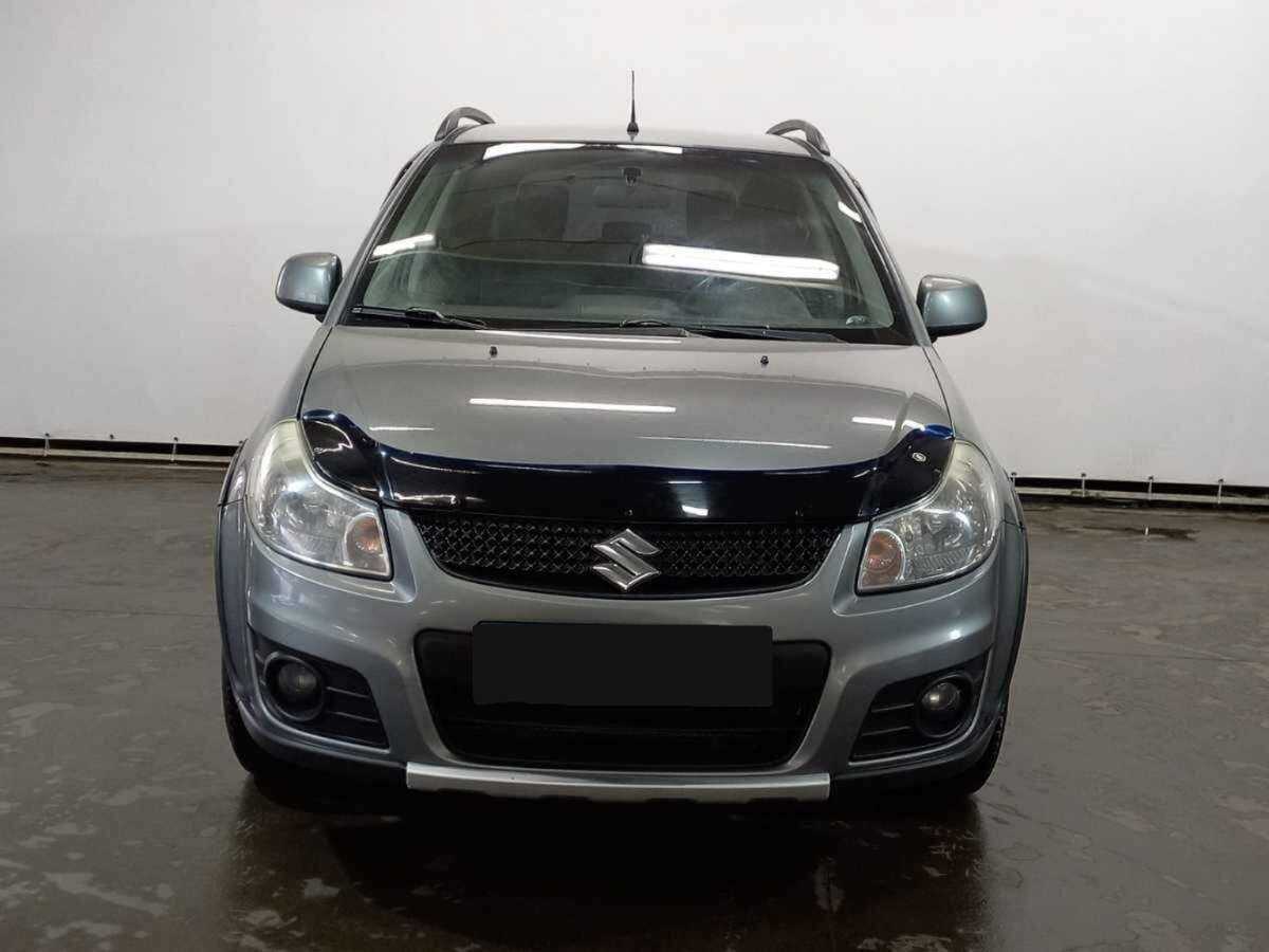 Suzuki SX4 с пробегом — 2010 год. Фото: #7