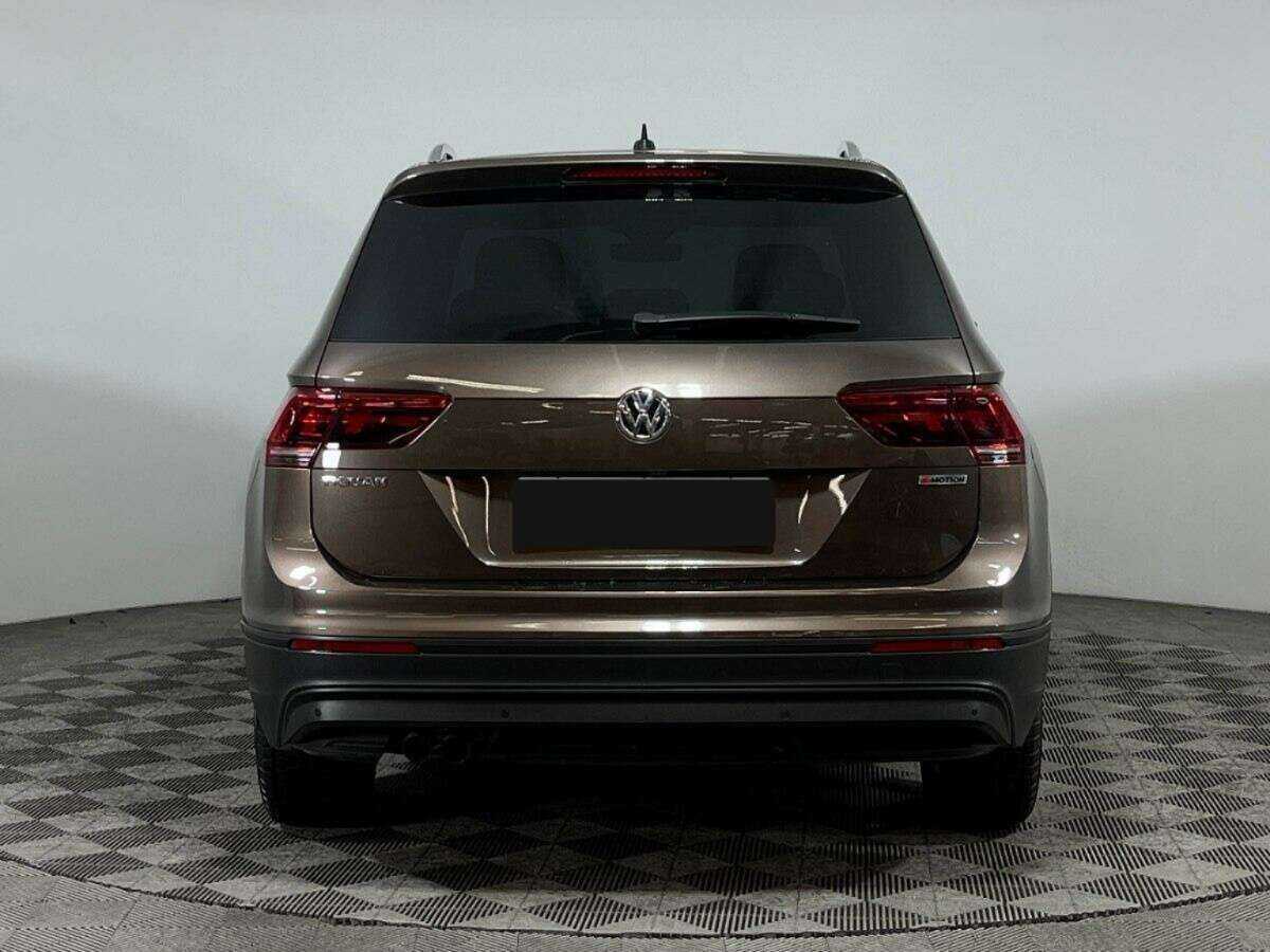 Volkswagen Tiguan с пробегом — 2019 год. Фото: #5