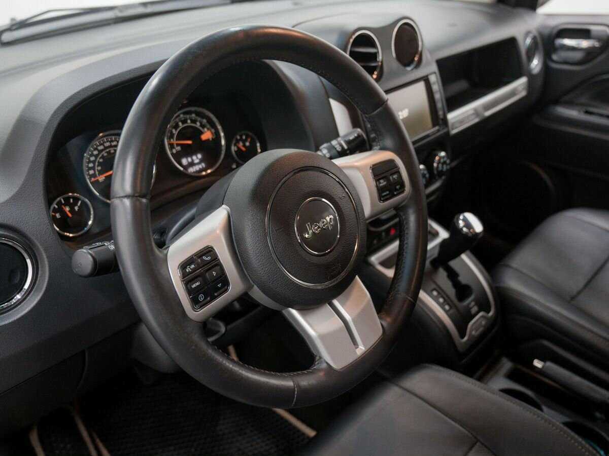 Jeep Compass с пробегом — 2013 год. Фото: #15