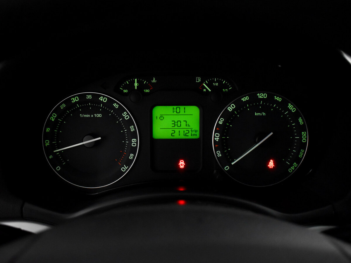 Skoda Octavia с пробегом — 2008 год. Фото: #15