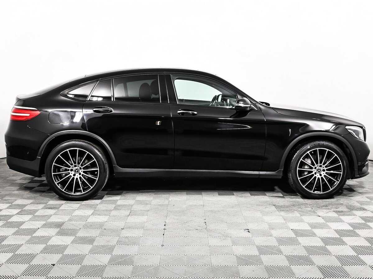 Mercedes-Benz GLC Coupe с пробегом — 2017 год. Фото: #3