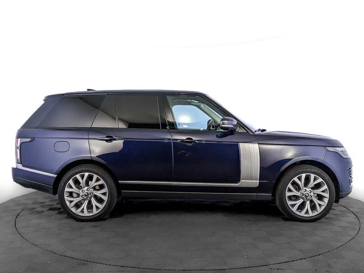 Land Rover Range Rover с пробегом — 2018 год. Фото: #3