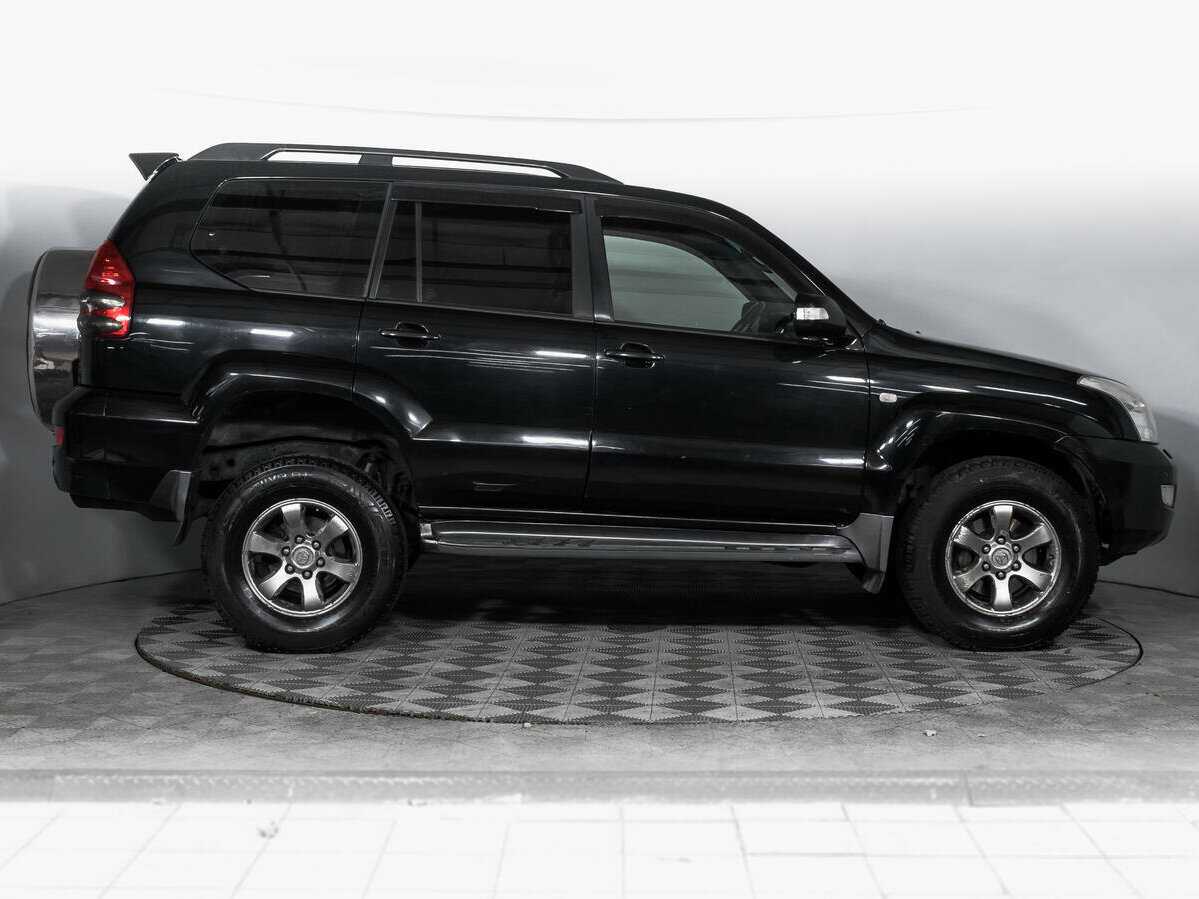 Toyota Land Cruiser Prado с пробегом — 2007 год. Фото: #3