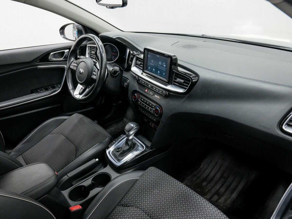 Kia Ceed с пробегом — 2019 год. Фото: #6