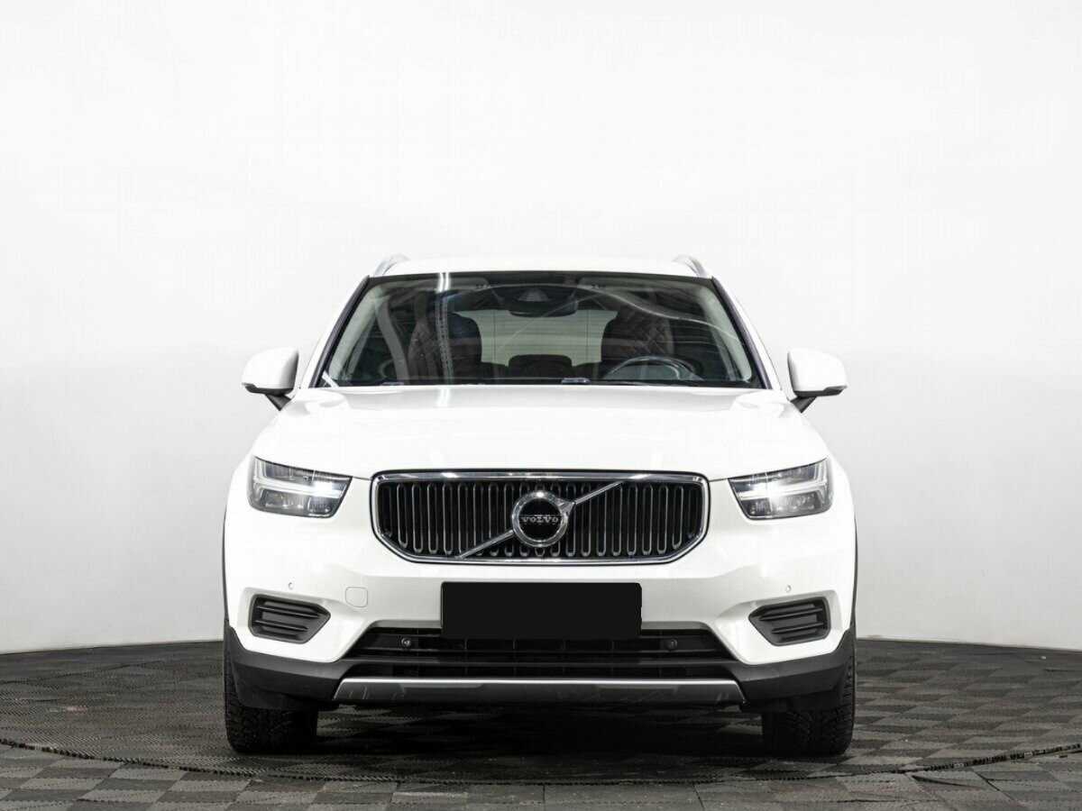 Volvo XC40 с пробегом — 2020 год. Фото: #1