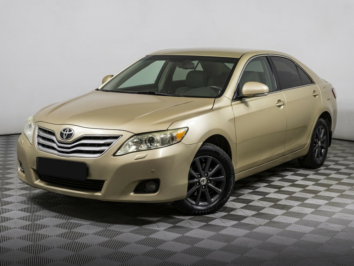 Toyota Camry с пробегом — 2011 год. Посмотреть фото