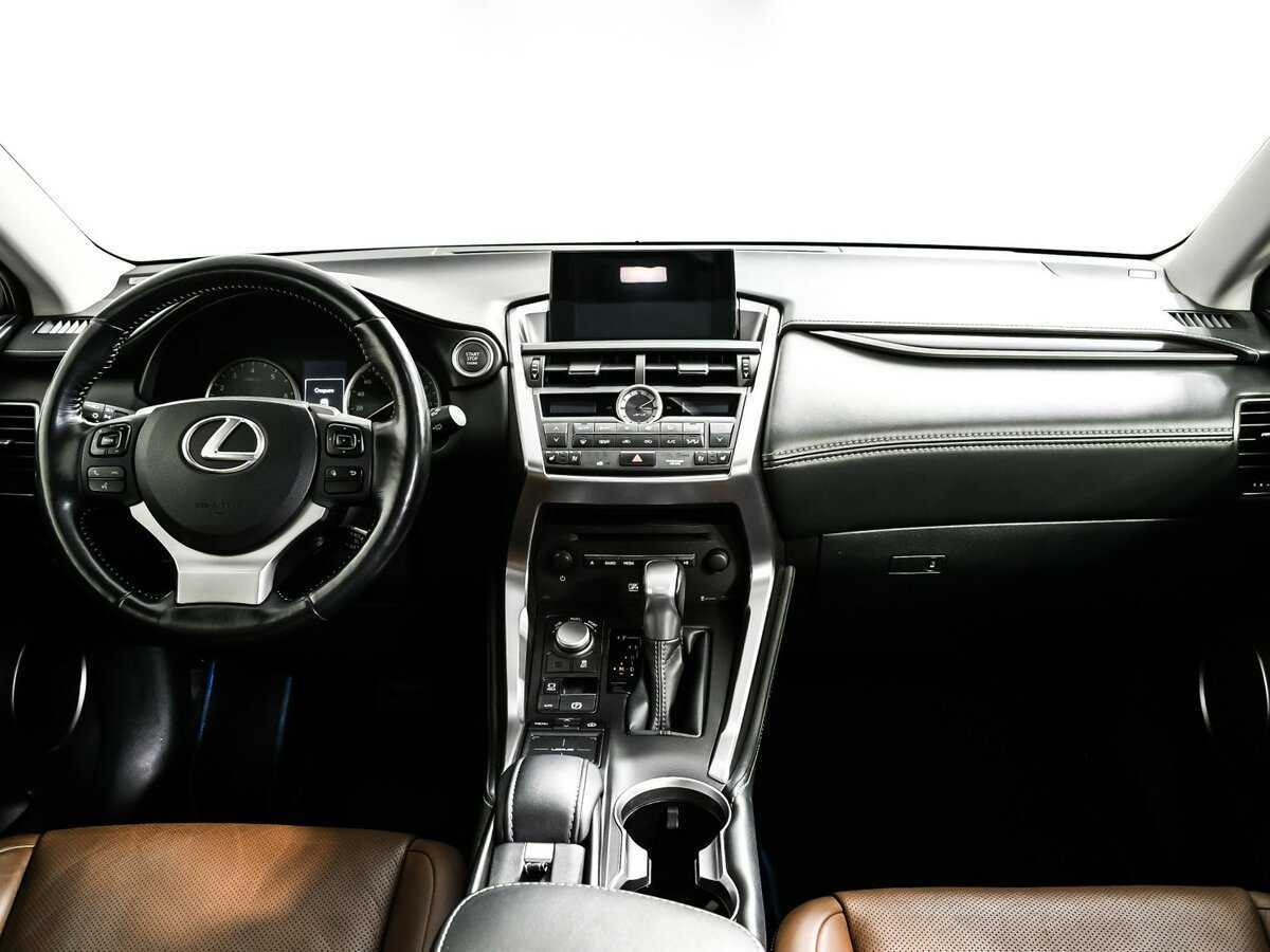 Lexus NX с пробегом — 2015 год. Фото: #8