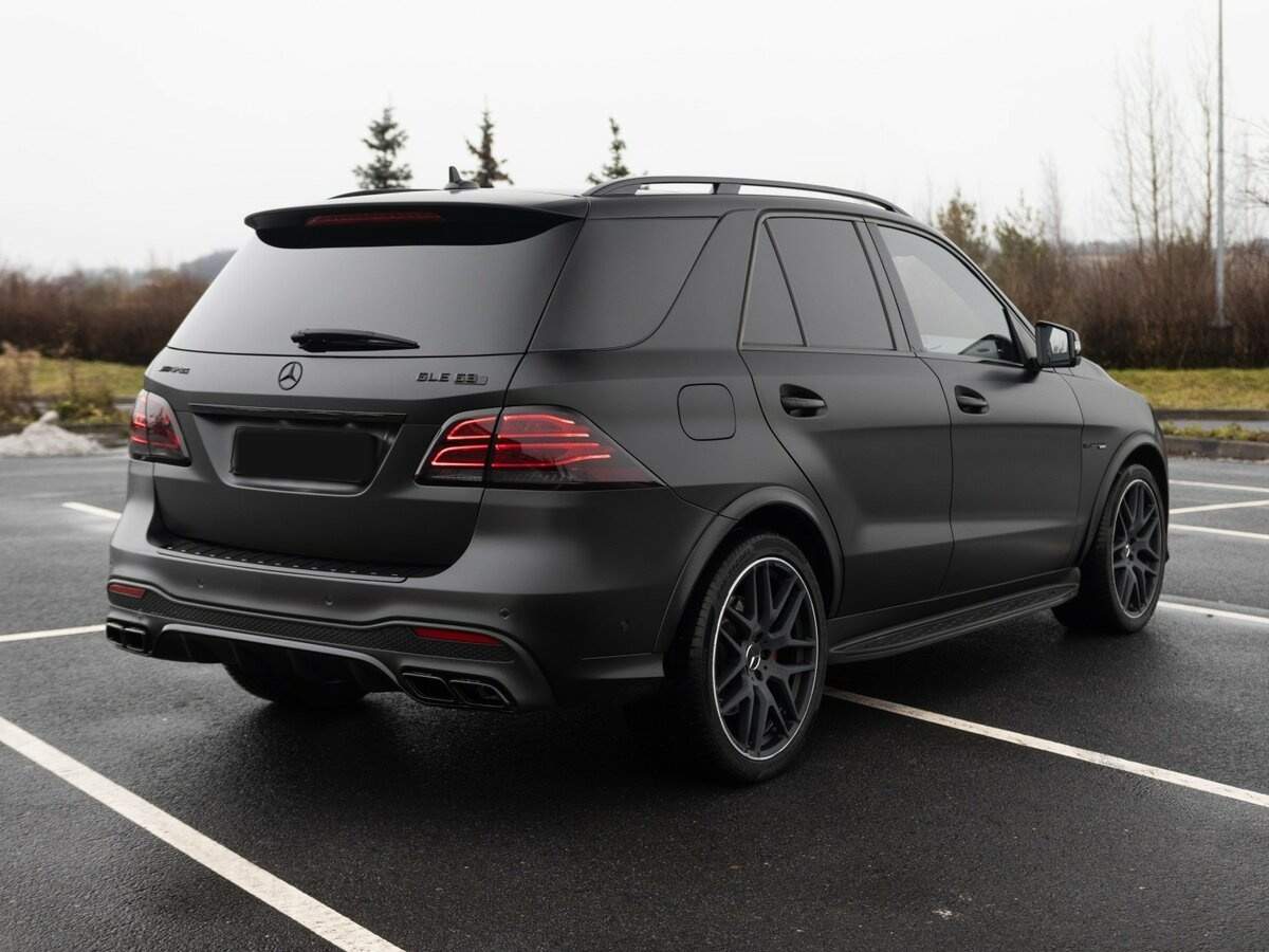 Mercedes-Benz GLE AMG с пробегом — 2016 год. Фото: #8