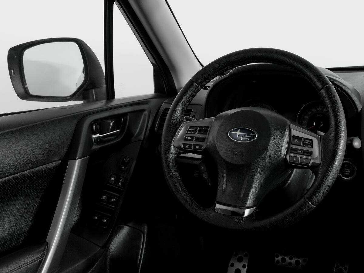 Subaru Forester с пробегом — 2014 год. Фото: #14