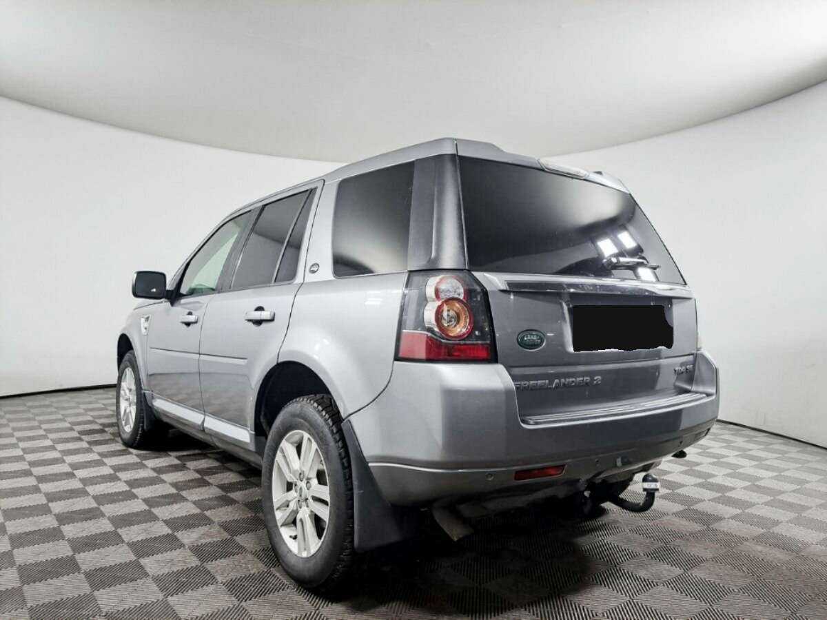 Land Rover Freelander с пробегом — 2013 год. Фото: #6