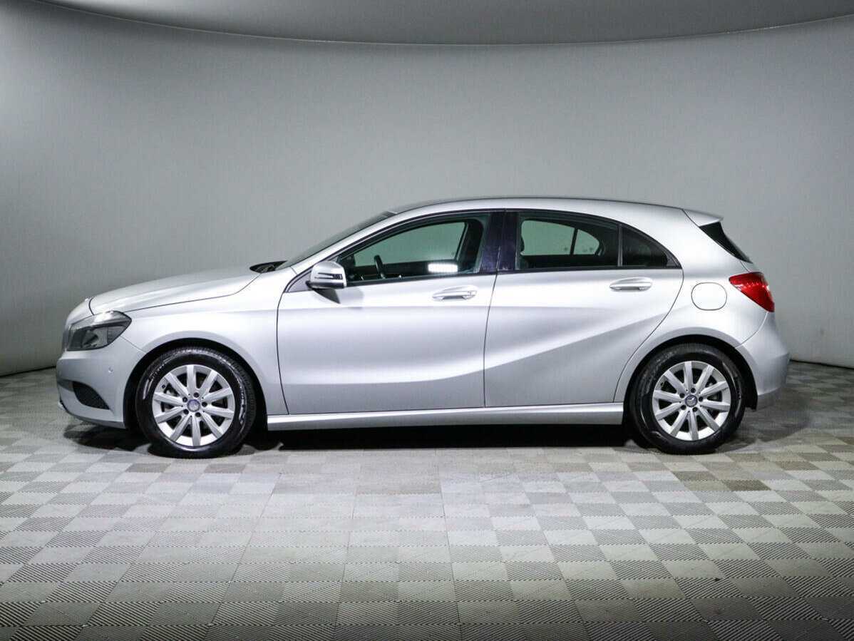 Mercedes-Benz A-Класс с пробегом — 2015 год. Фото: #7