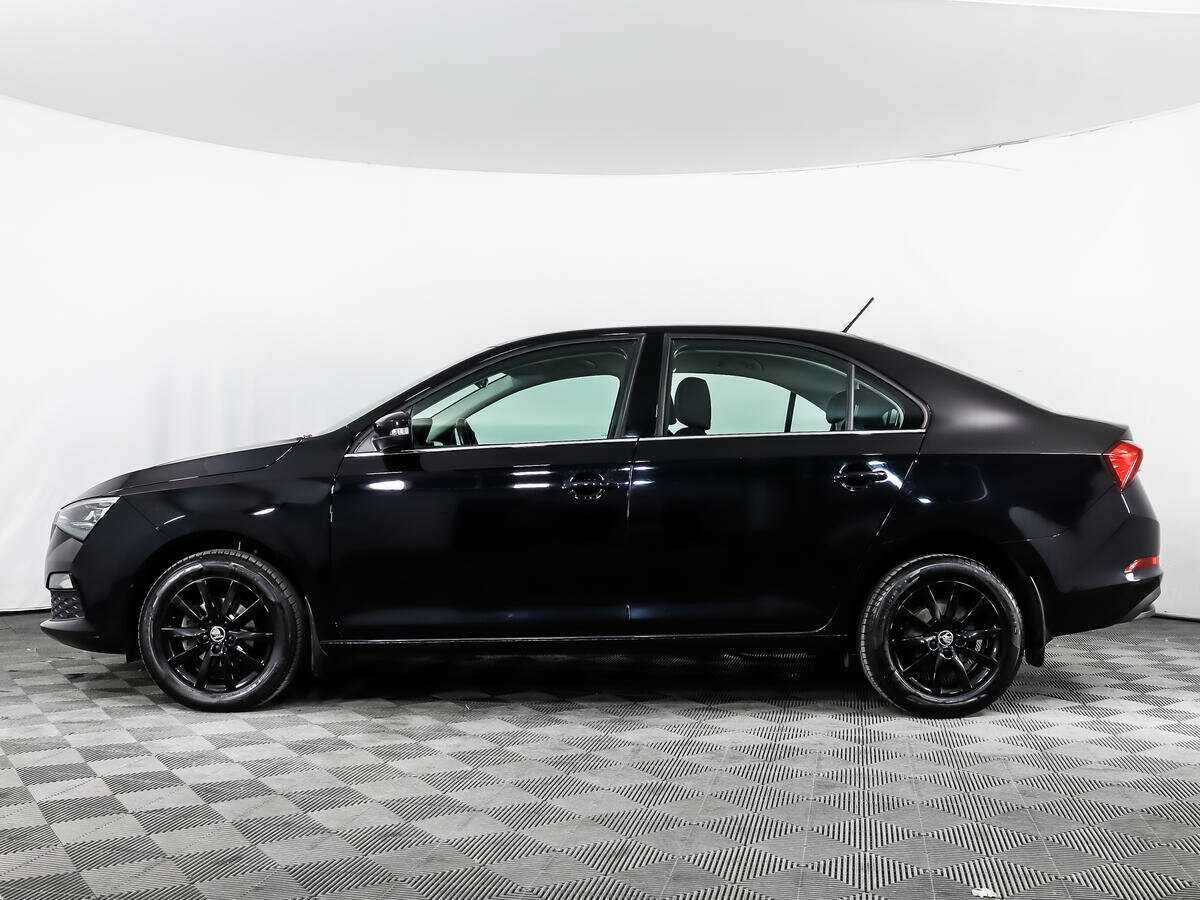 Skoda Rapid с пробегом — 2021 год. Фото: #7