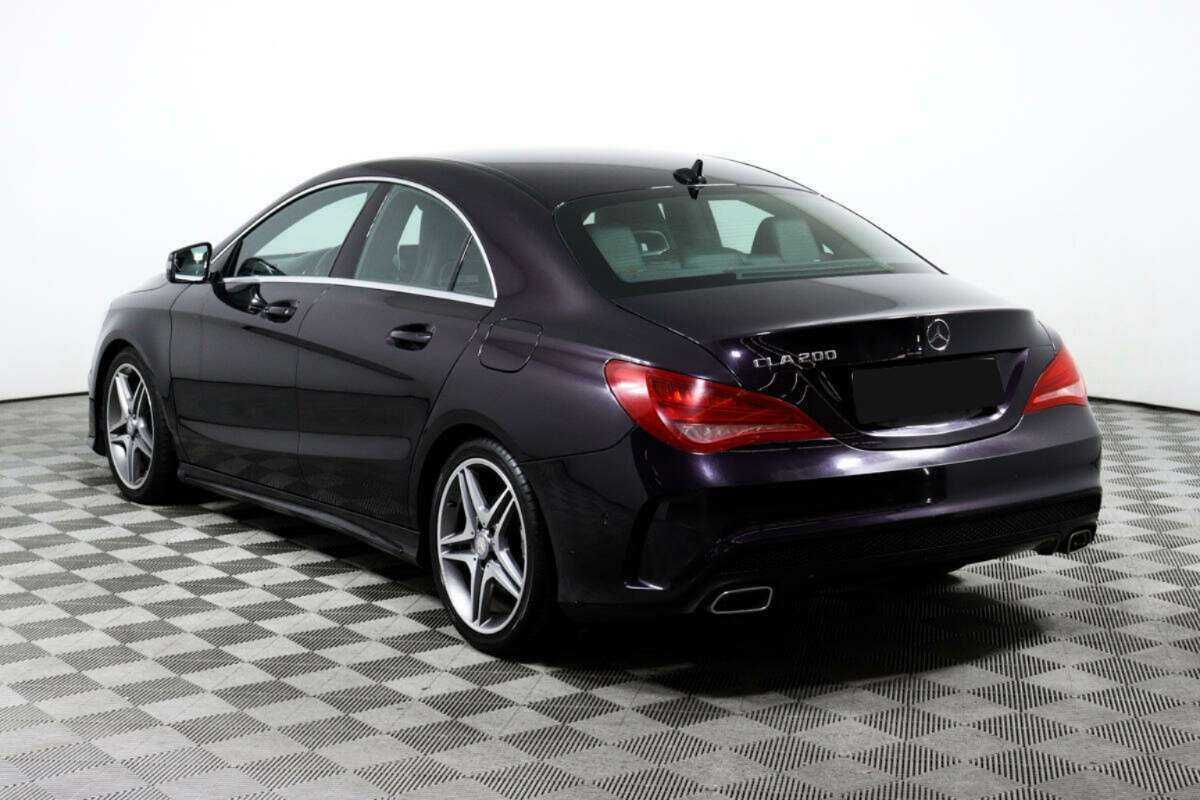 Mercedes-Benz CLA с пробегом — 2015 год. Фото: #5