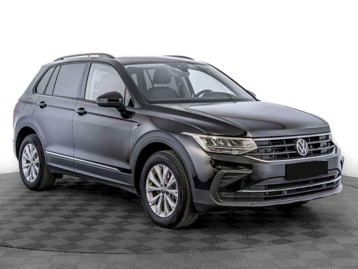 Volkswagen Tiguan с пробегом — 2021 год. Фото: #2