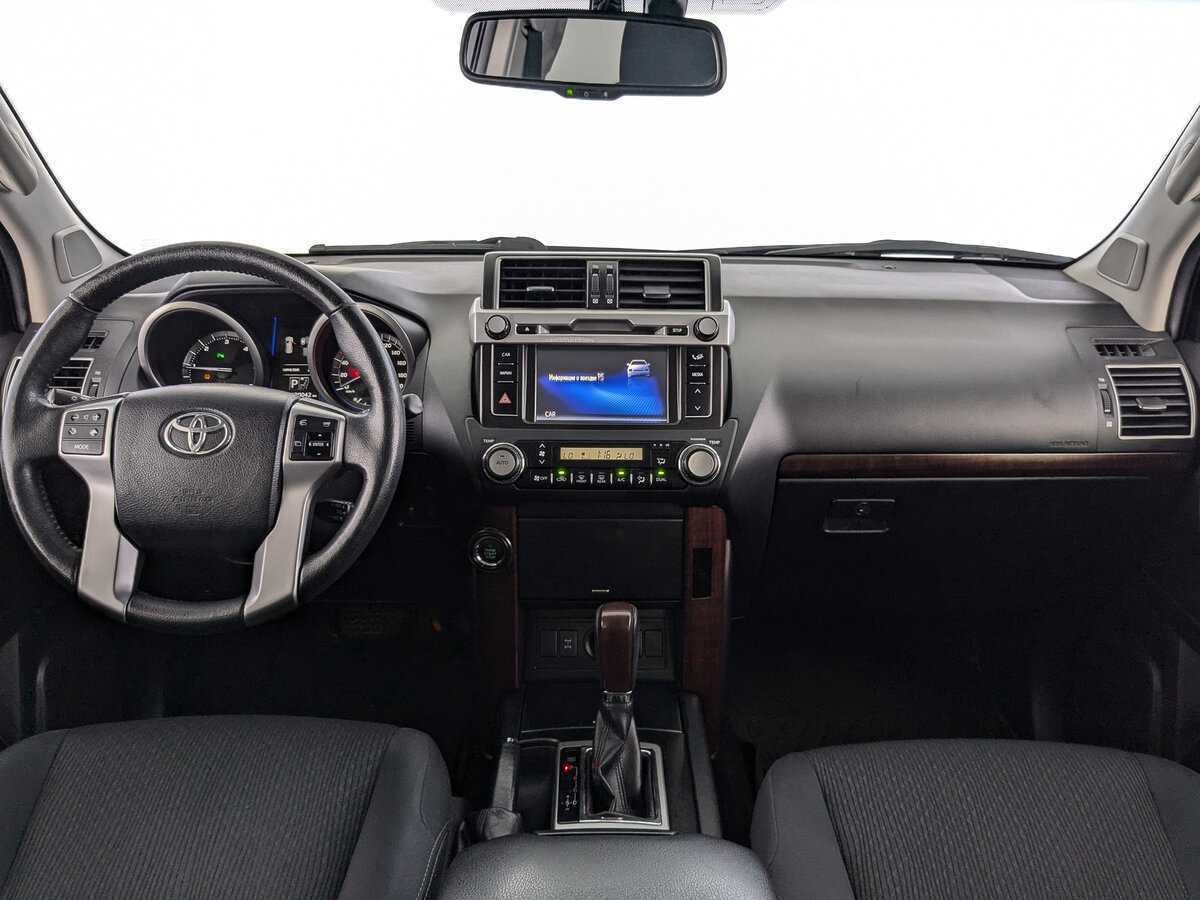 Toyota Land Cruiser Prado с пробегом — 2016 год. Фото: #9