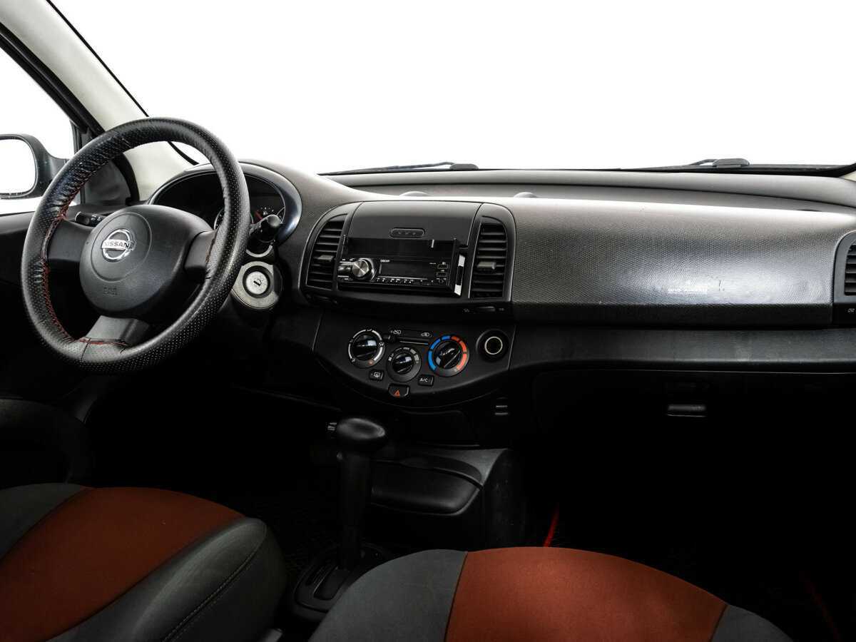 Nissan Micra с пробегом — 2006 год. Фото: #8