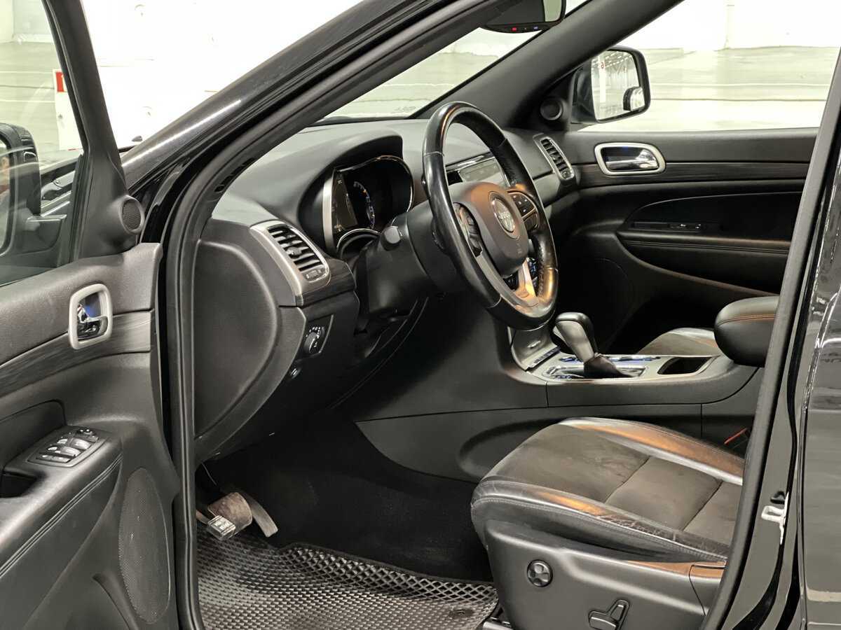 Jeep Grand Cherokee с пробегом — 2019 год. Фото: #15