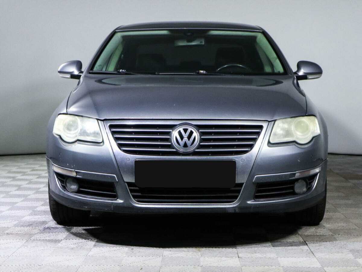 Volkswagen Passat с пробегом — 2005 год. Фото: #1
