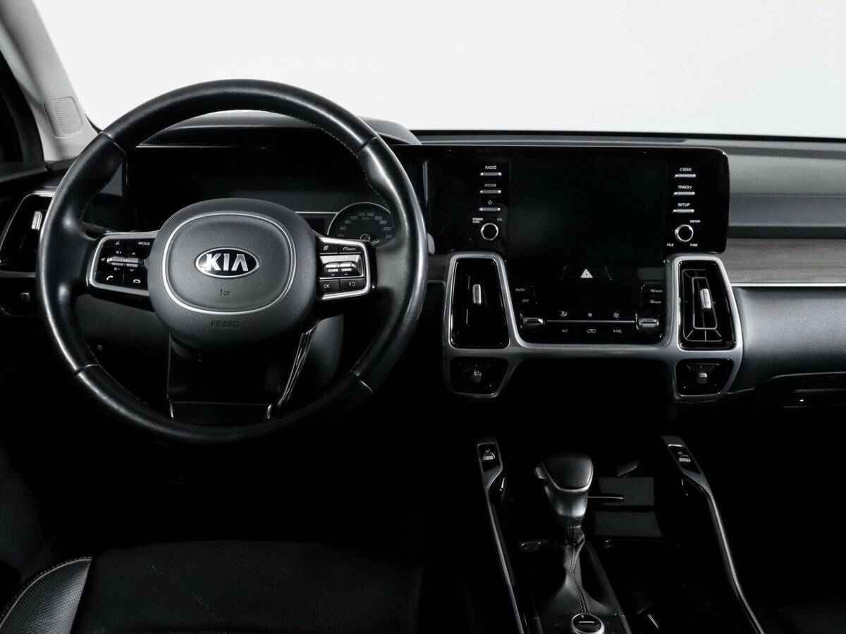 Kia Sorento с пробегом — 2020 год. Фото: #11