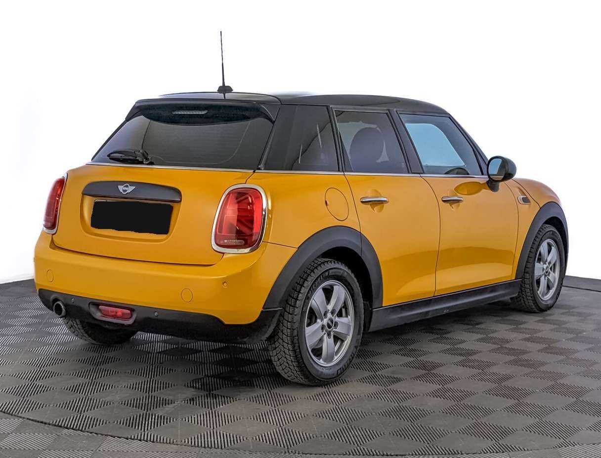 Mini Hatch с пробегом — 2017 год. Фото: #4