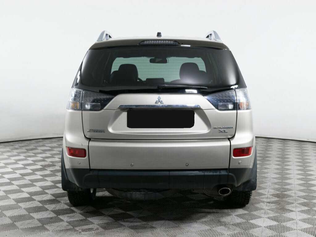 Mitsubishi Outlander с пробегом — 2008 год. Фото: #4