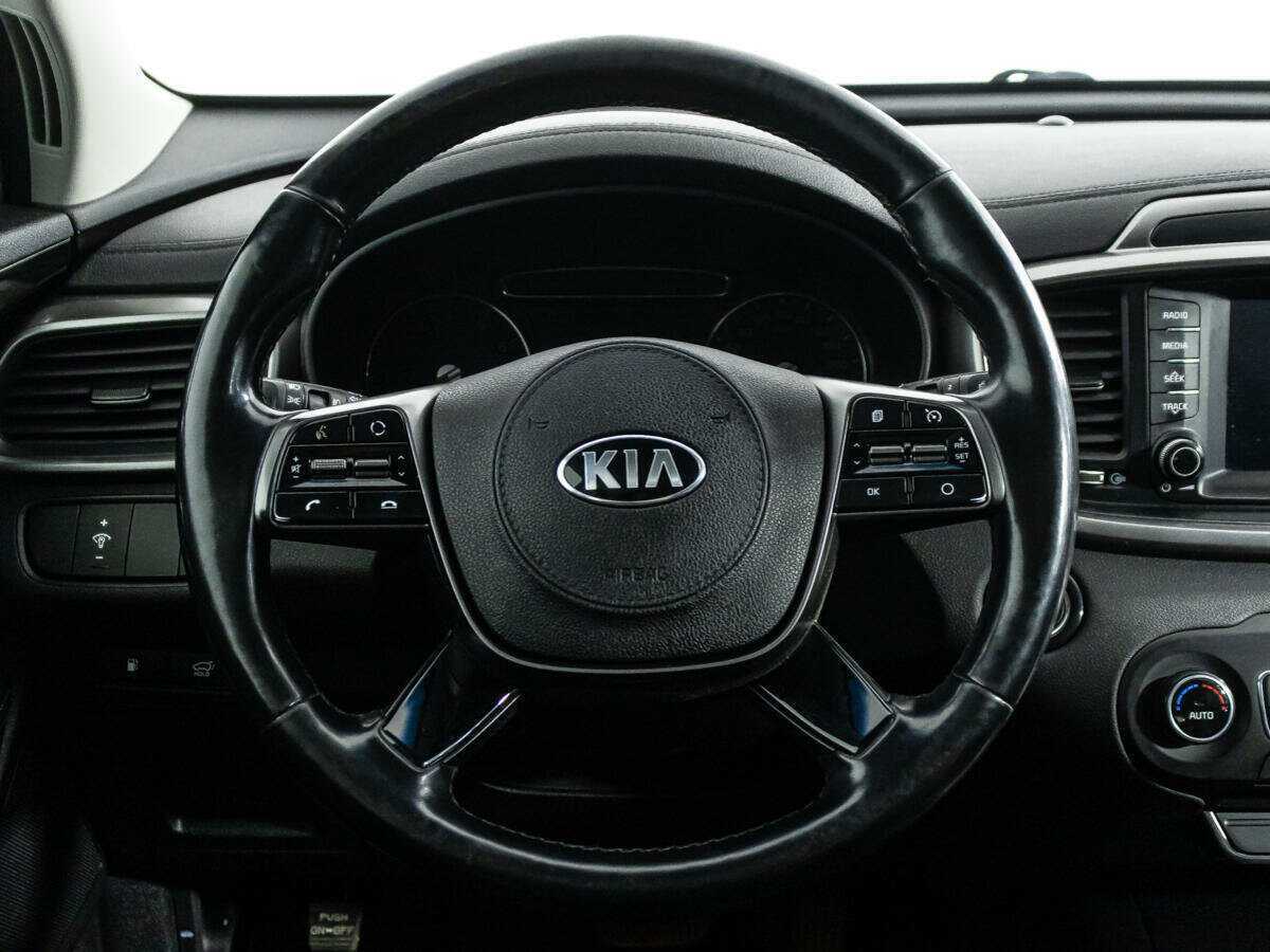 Kia Sorento с пробегом — 2019 год. Фото: #20