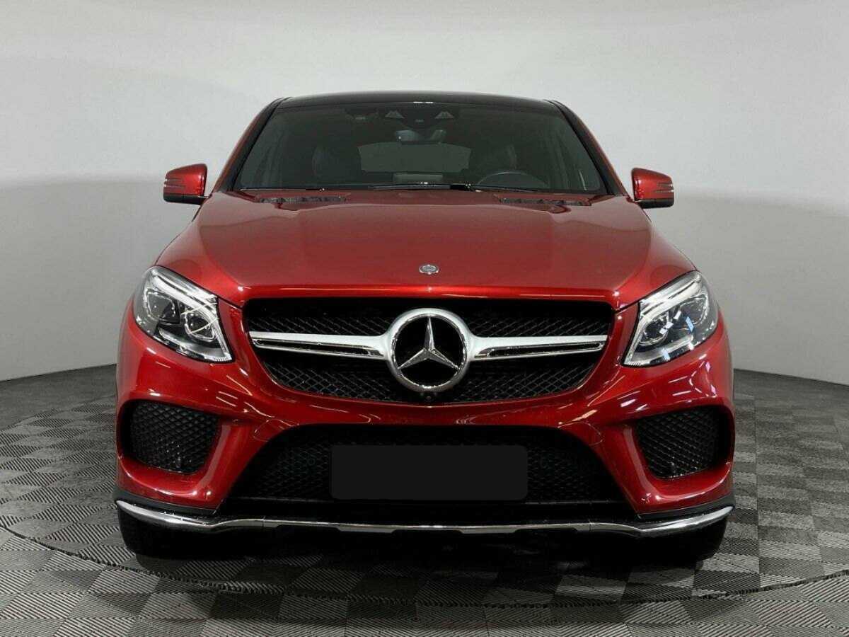 Mercedes-Benz GLE Coupe с пробегом — 2016 год. Фото: #1