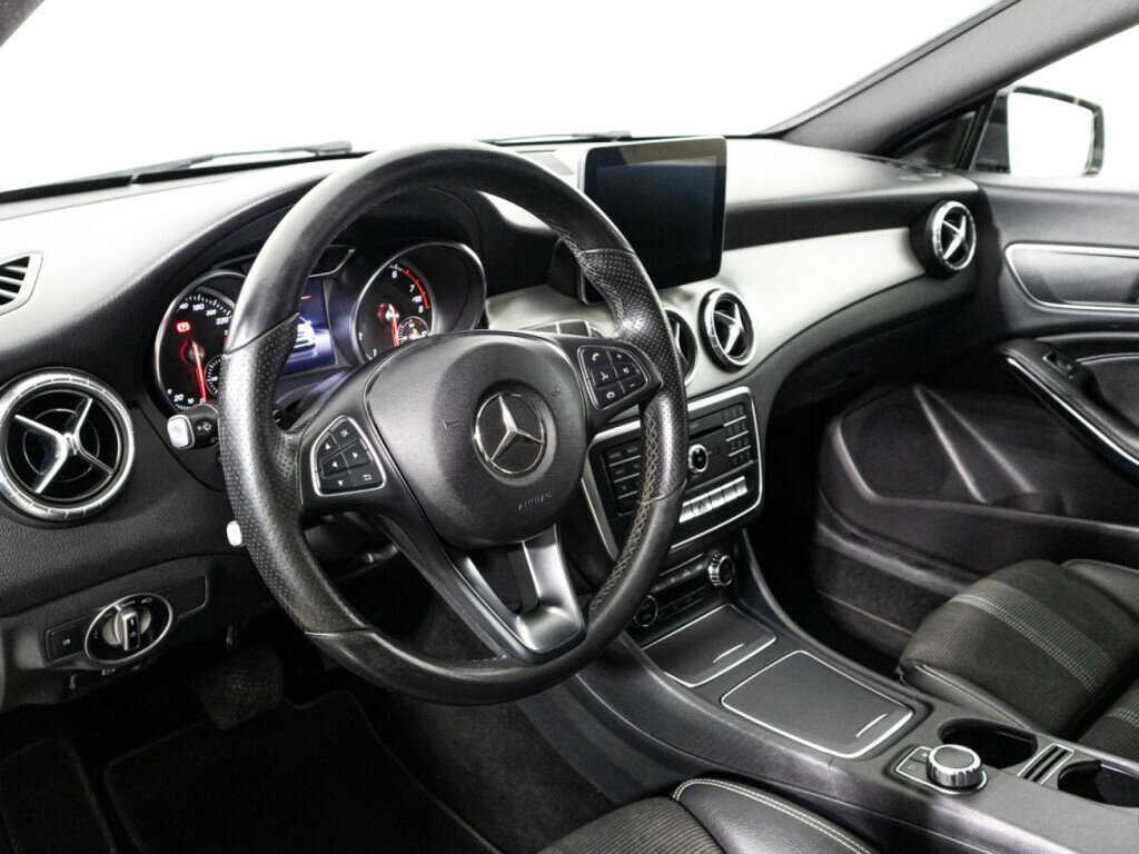 Mercedes-Benz CLA с пробегом — 2016 год. Фото: #9