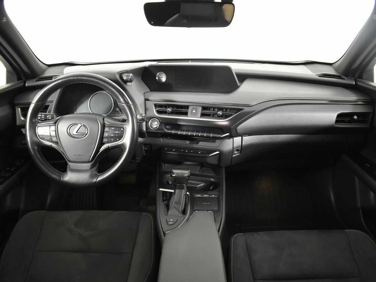Lexus UX с пробегом — 2019 год. Фото: #10