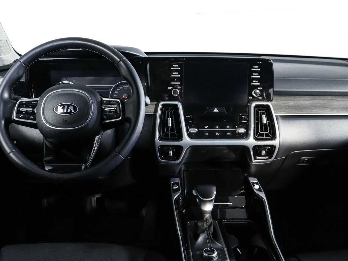 Kia Sorento с пробегом — 2020 год. Фото: #8