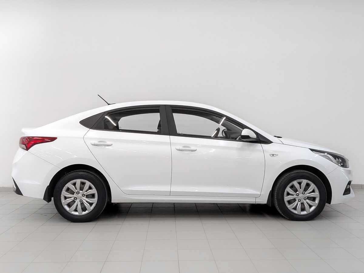 Hyundai Solaris с пробегом — 2017 год. Фото: #3