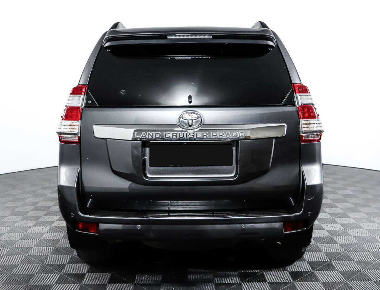 Toyota Land Cruiser Prado с пробегом — 2015 год. Фото: #5